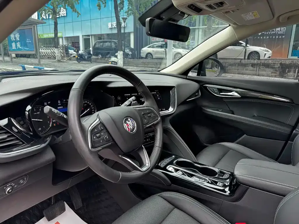 Buick Envision Plus — фото 4