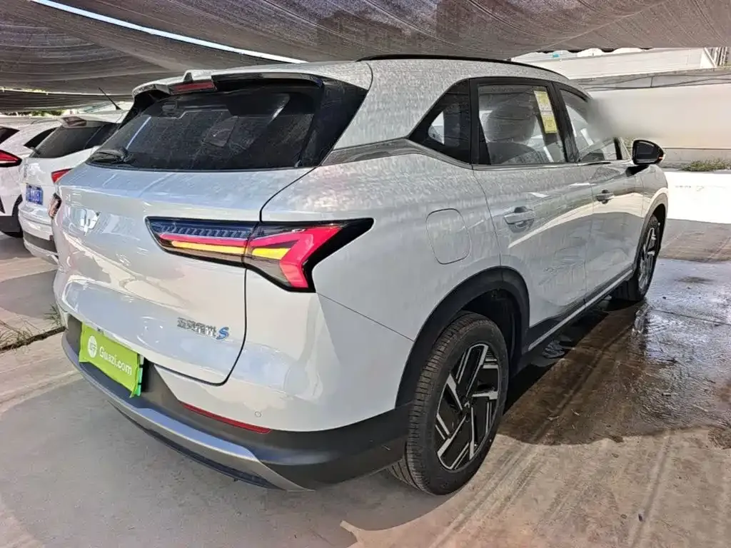 Wuling Xingguang S — фото 2