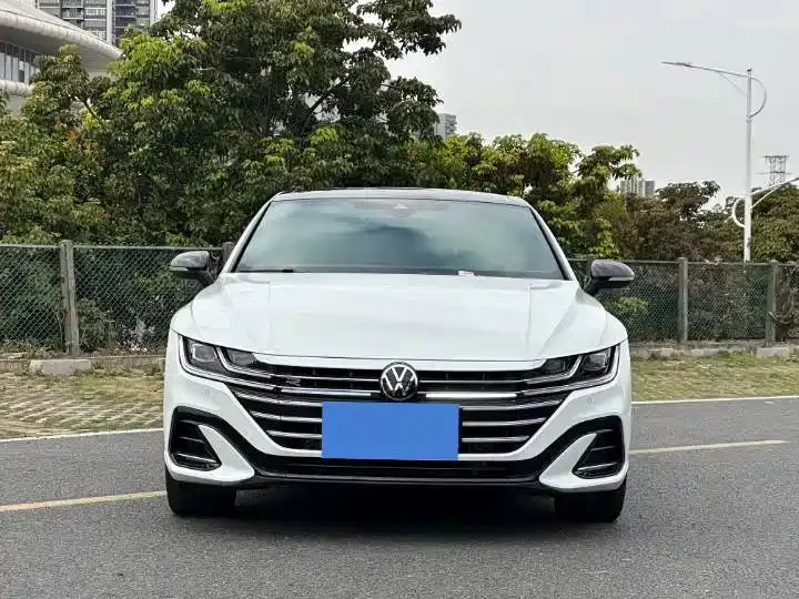 Volkswagen CC — фото 2