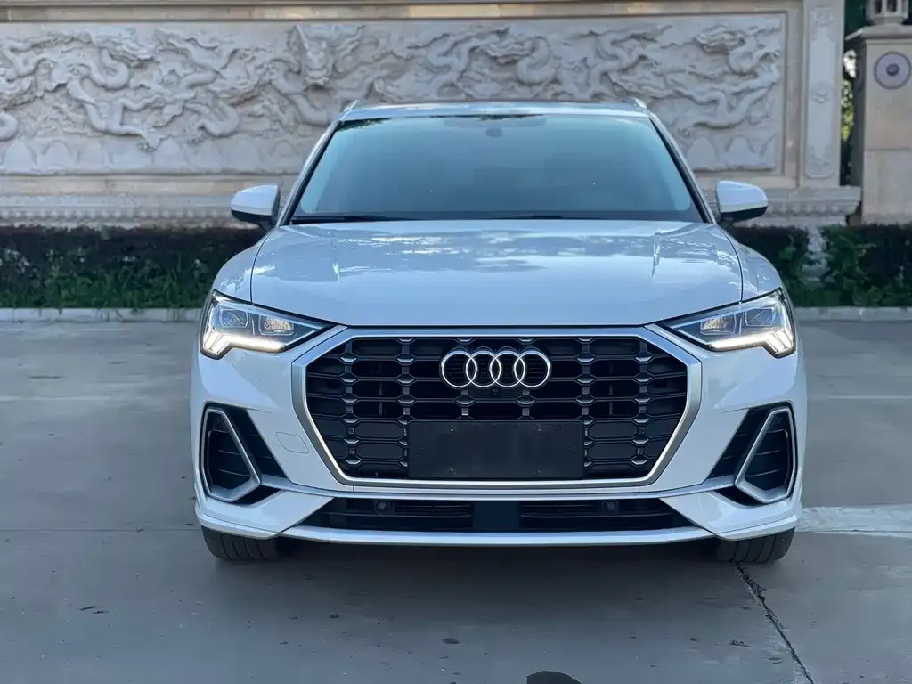Audi Q3 — фото 2