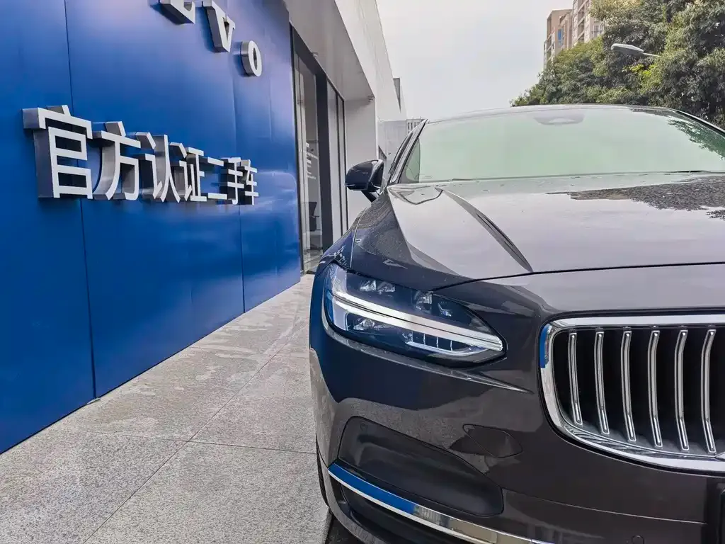 Volvo S90 — фото 2