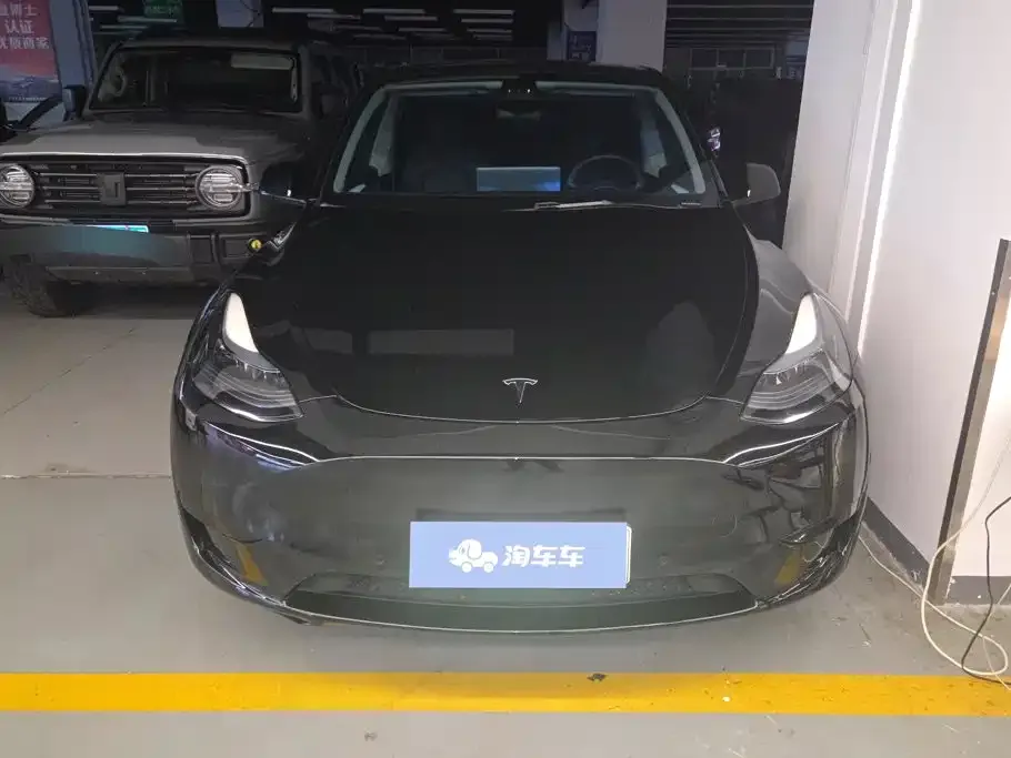 Tesla Model Y — фото 5