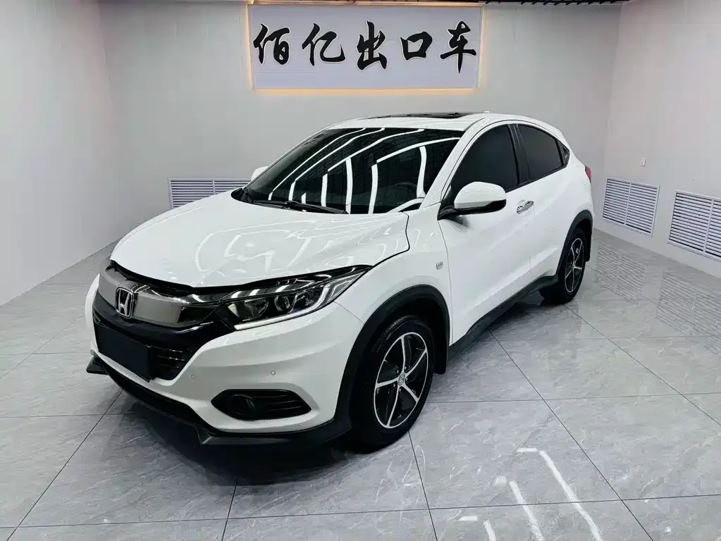 Honda Vezel — фото 1
