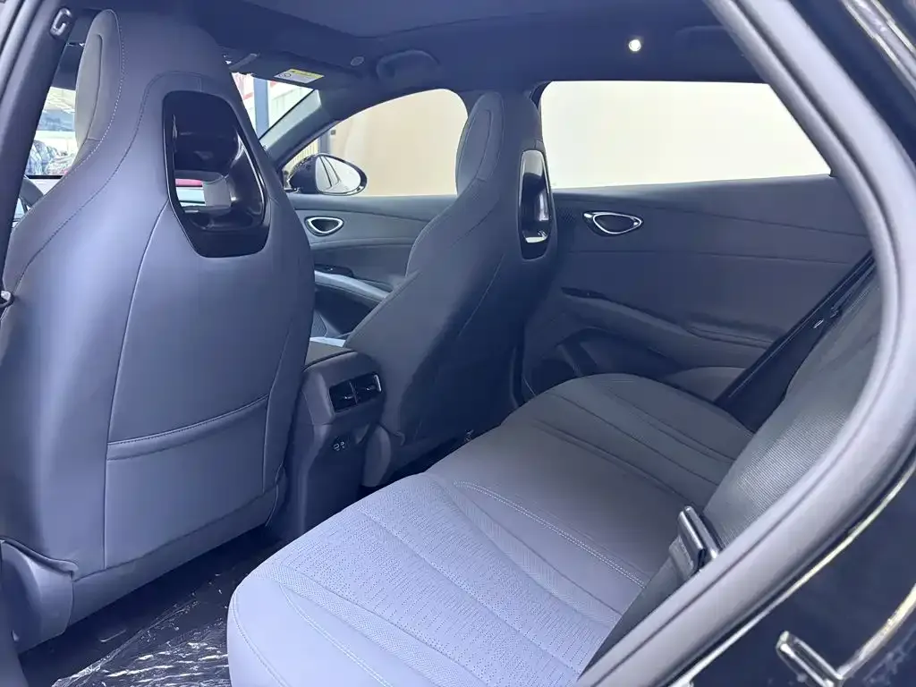 BYD Seal 06GT — фото 8