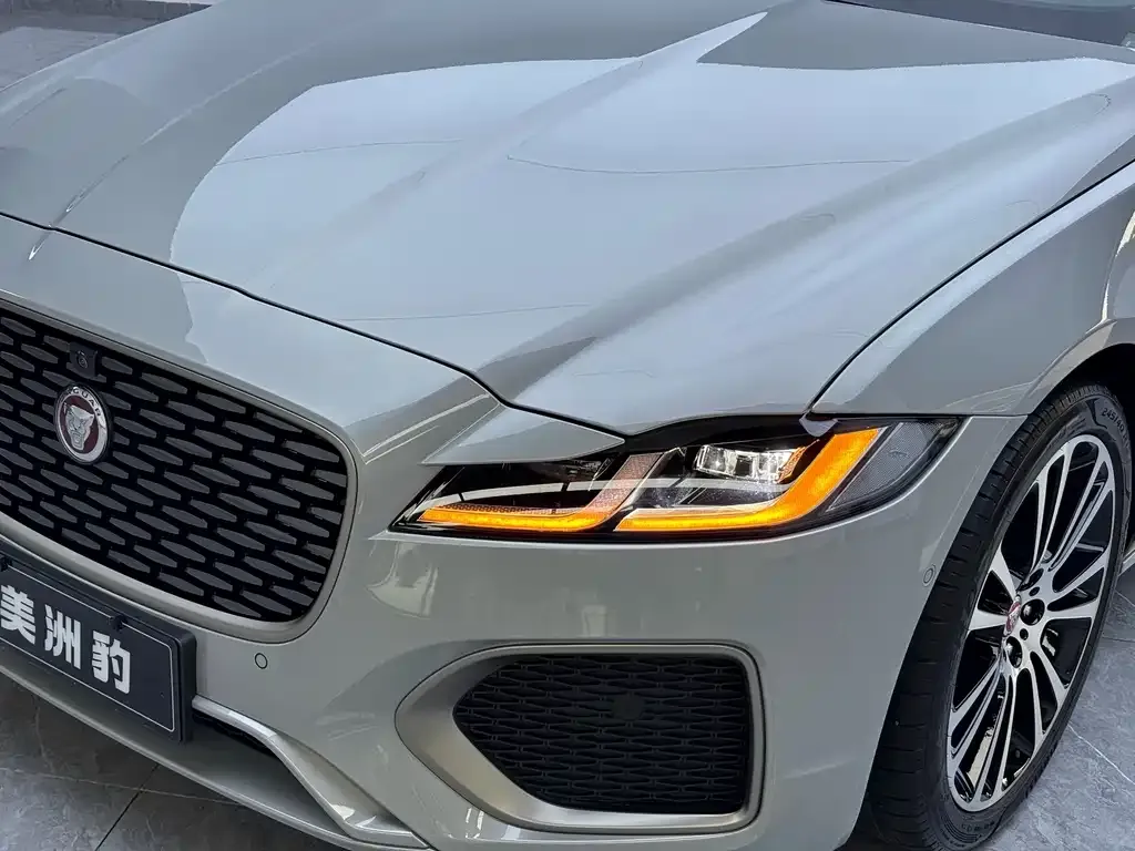 Jaguar XFL — фото 9