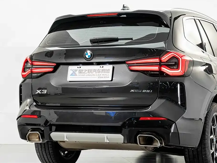 BMW X3 — фото 9