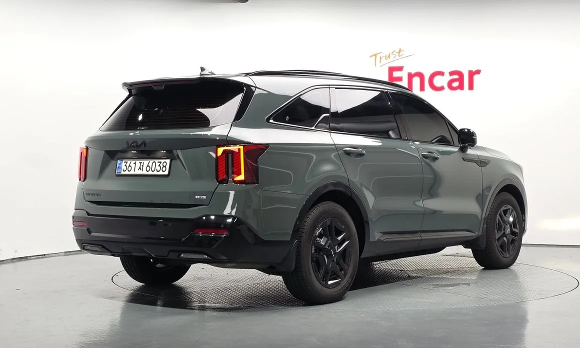 Kia Sorento — фото 3