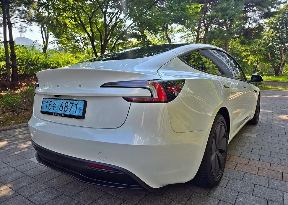 Tesla Model 3 — фото 5