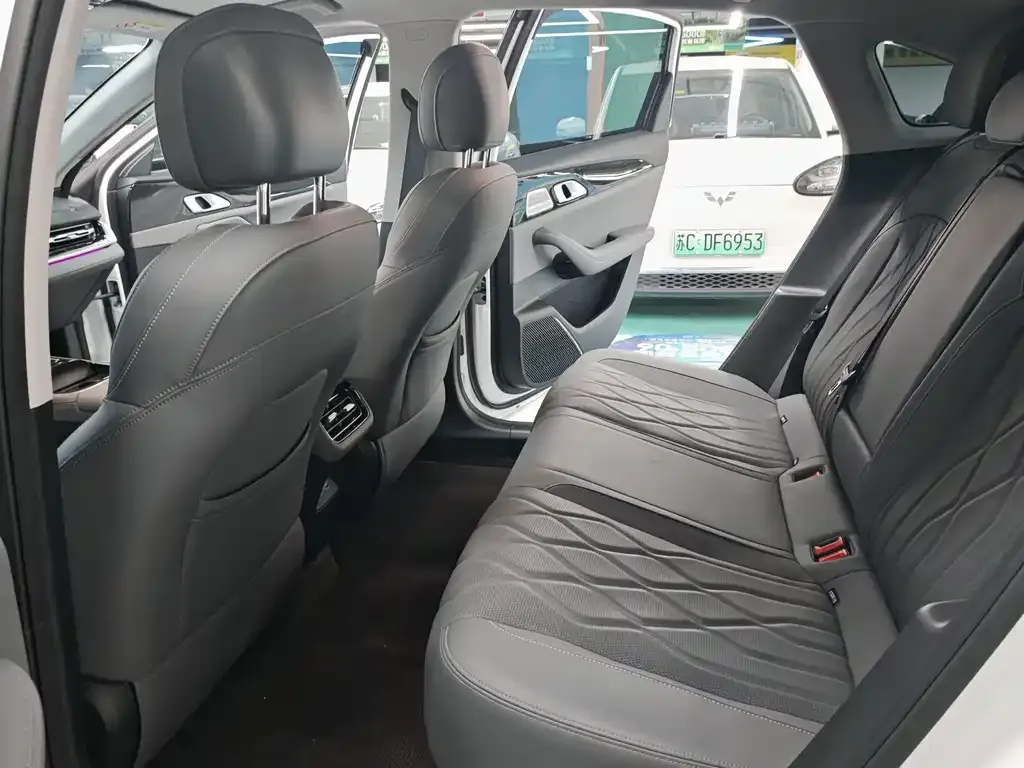 Geely Galaxy A7 EM — фото 9