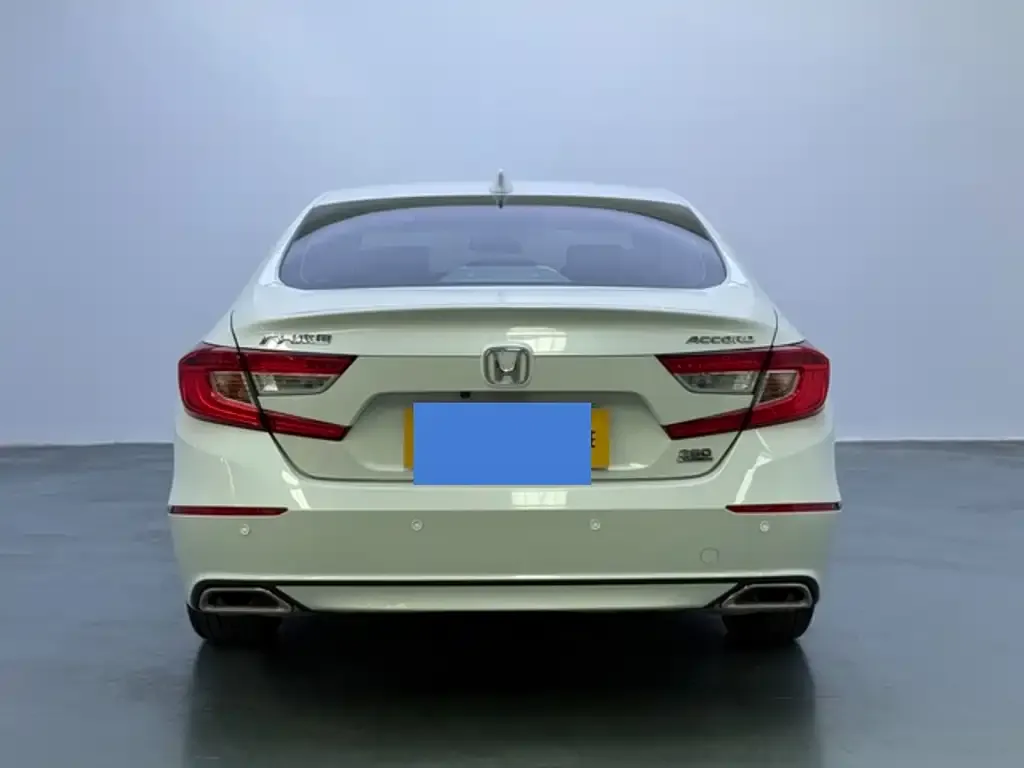 Honda Accord — фото 4