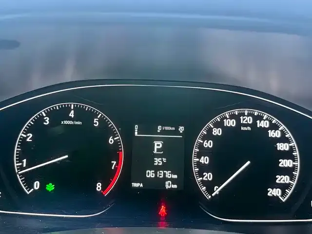 Honda Accord — фото 5