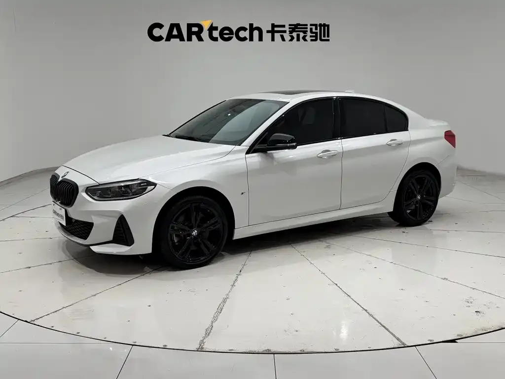 BMW 1 Series — фото 1