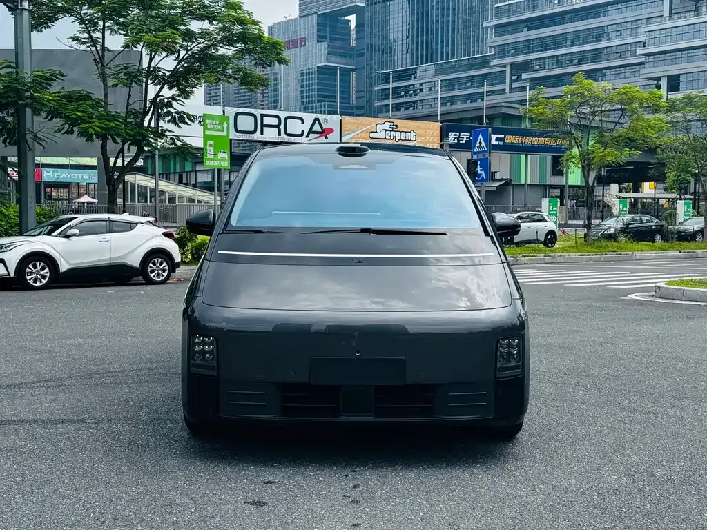 Li Auto MEGA — фото 2