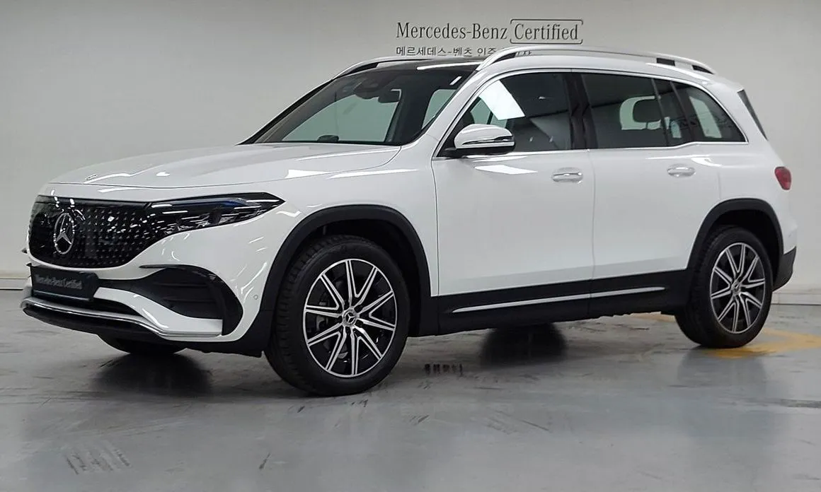 Mercedes-Benz EQB — фото 1