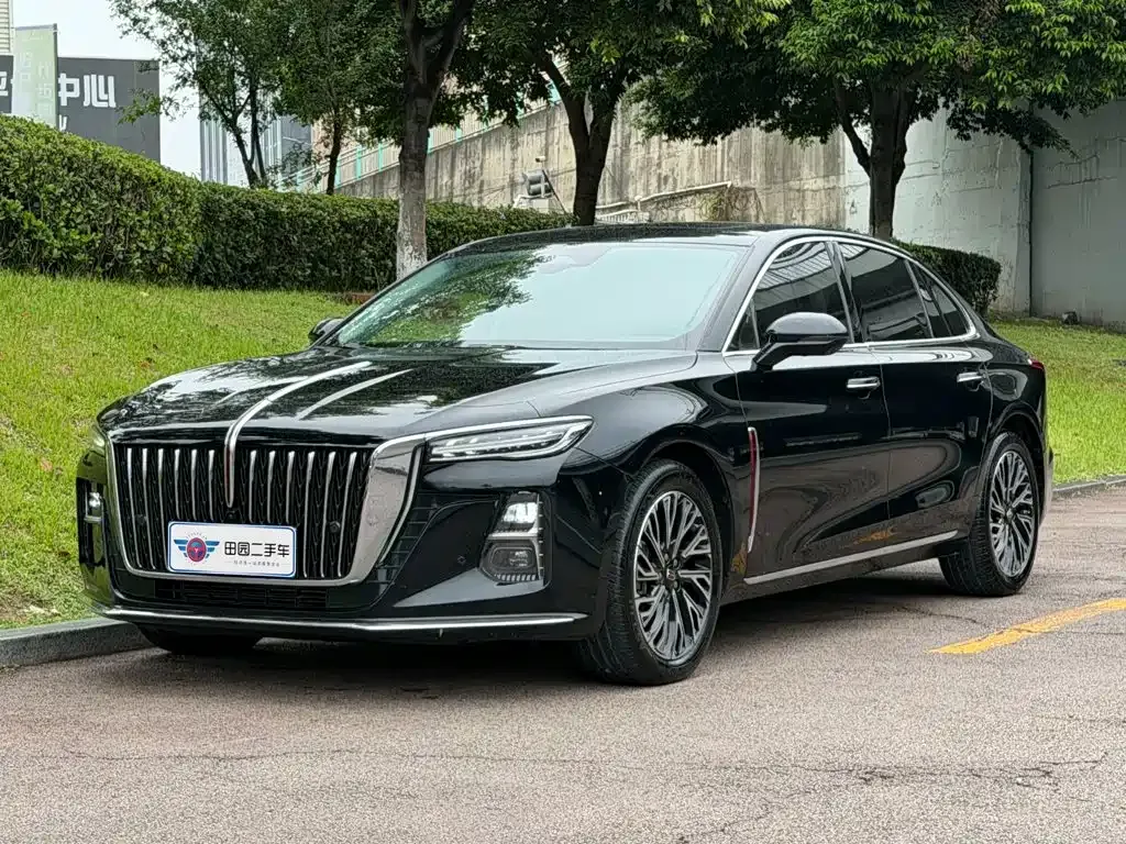 Hongqi H5 — фото 1