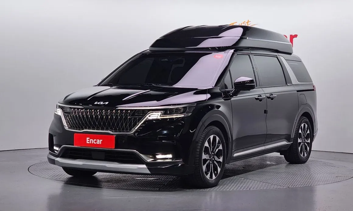 Kia Carnival — фото 1
