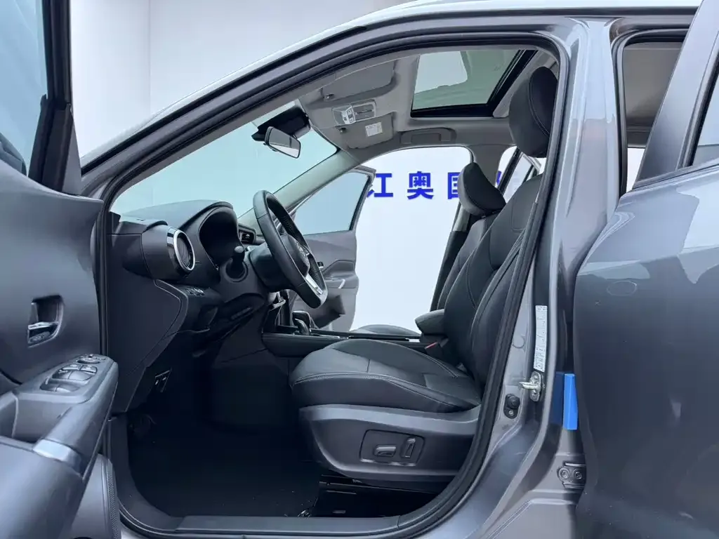 Nissan Kicks — фото 3