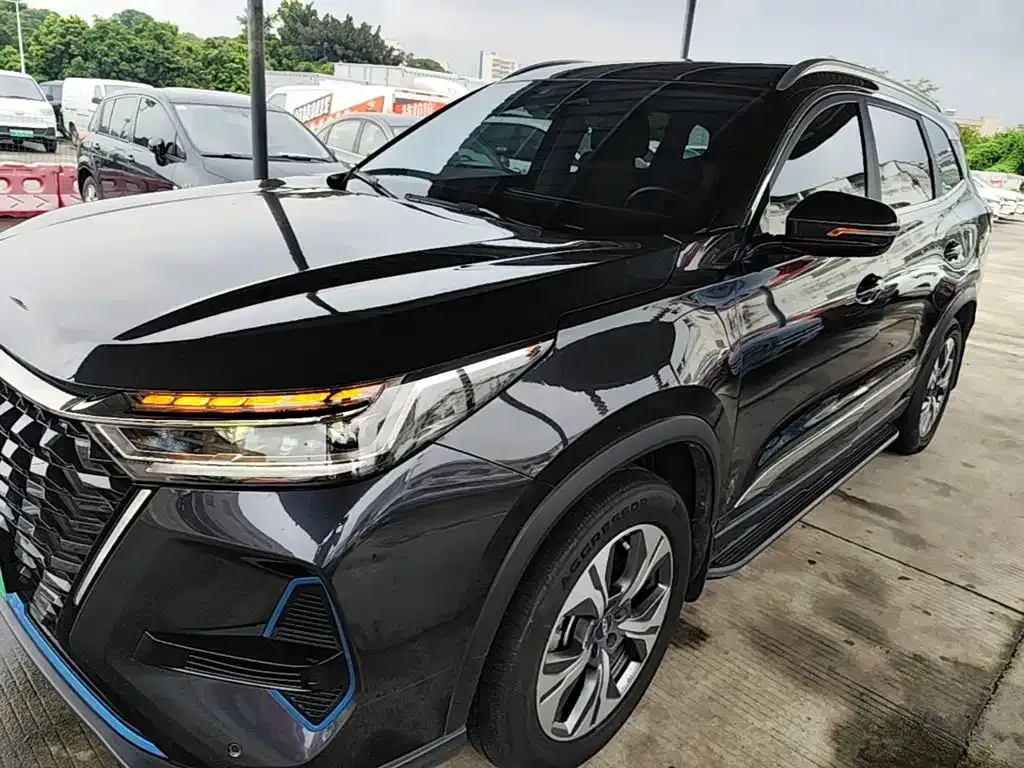 Chery Tiggo 8 PRO NEV — фото 4