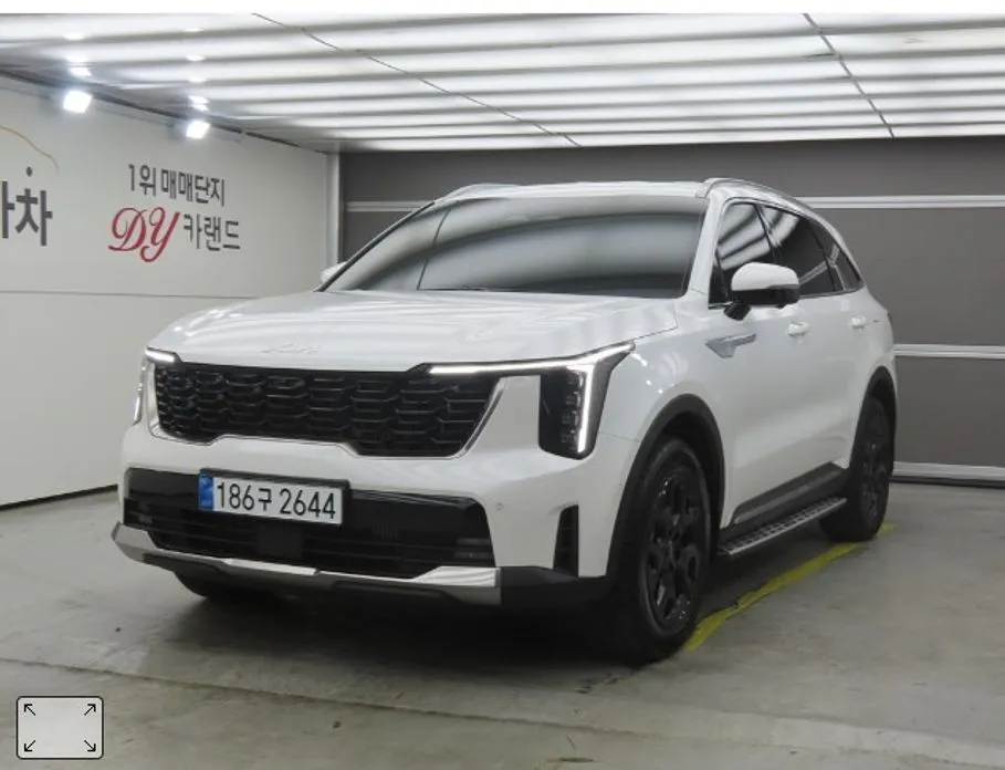 Kia Sorento — фото 1