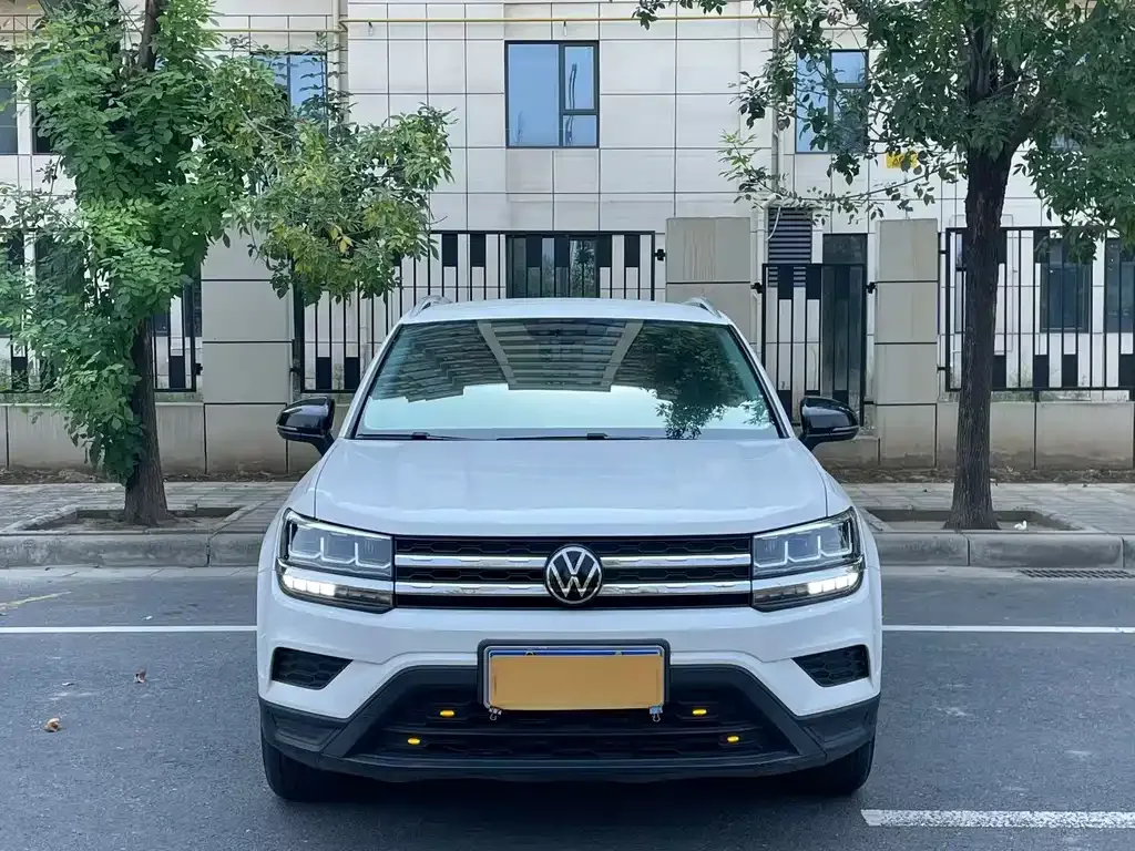 Volkswagen Tharu — фото 5