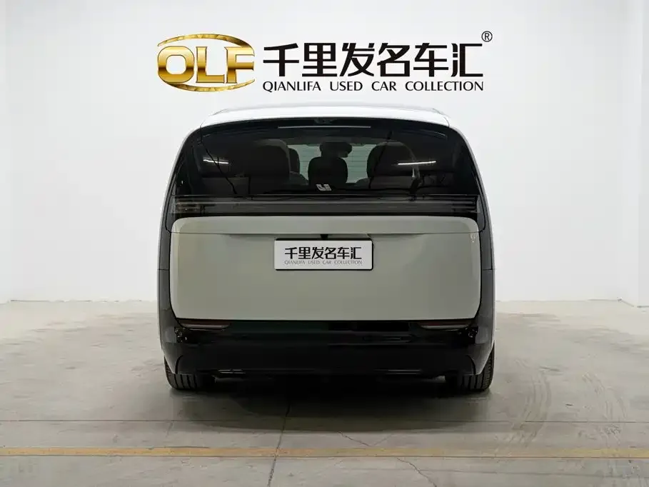 Li Auto MEGA — фото 2