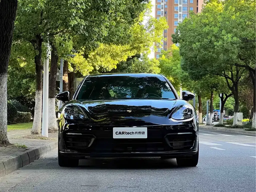 Porsche Panamera — фото 8