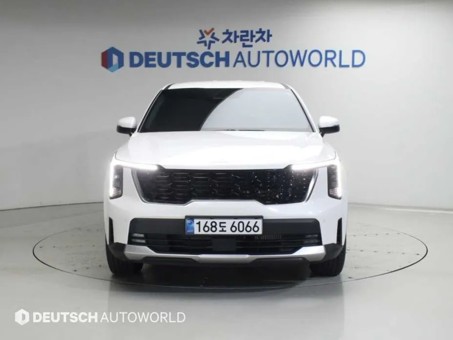 Kia Sorento — фото 10
