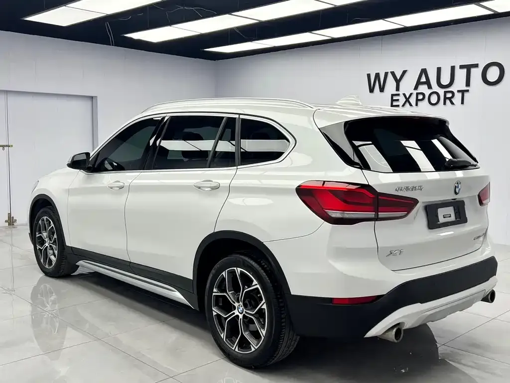 BMW X1 — фото 2