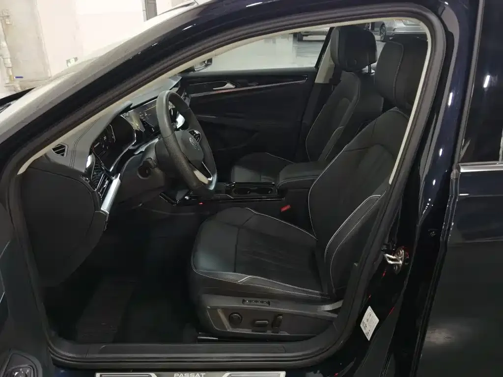 Volkswagen Passat — фото 6