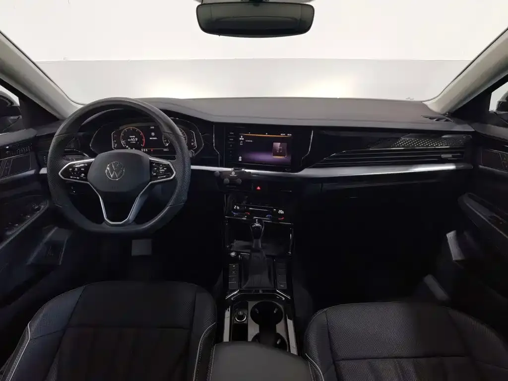 Volkswagen Passat — фото 8