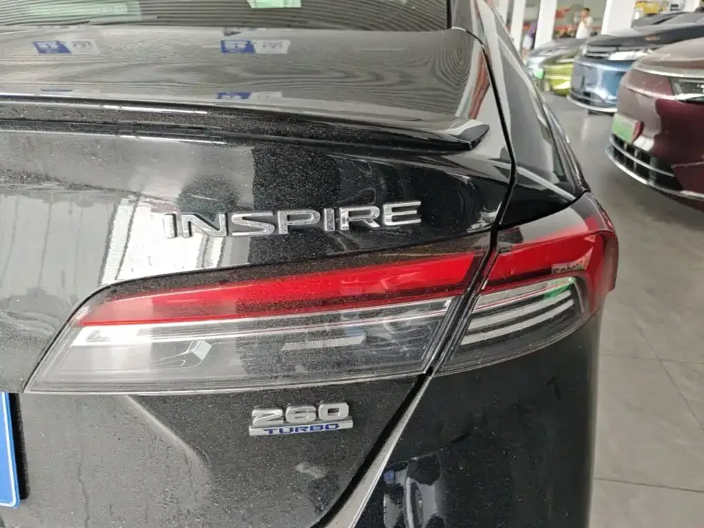 Honda Inspire — фото 2