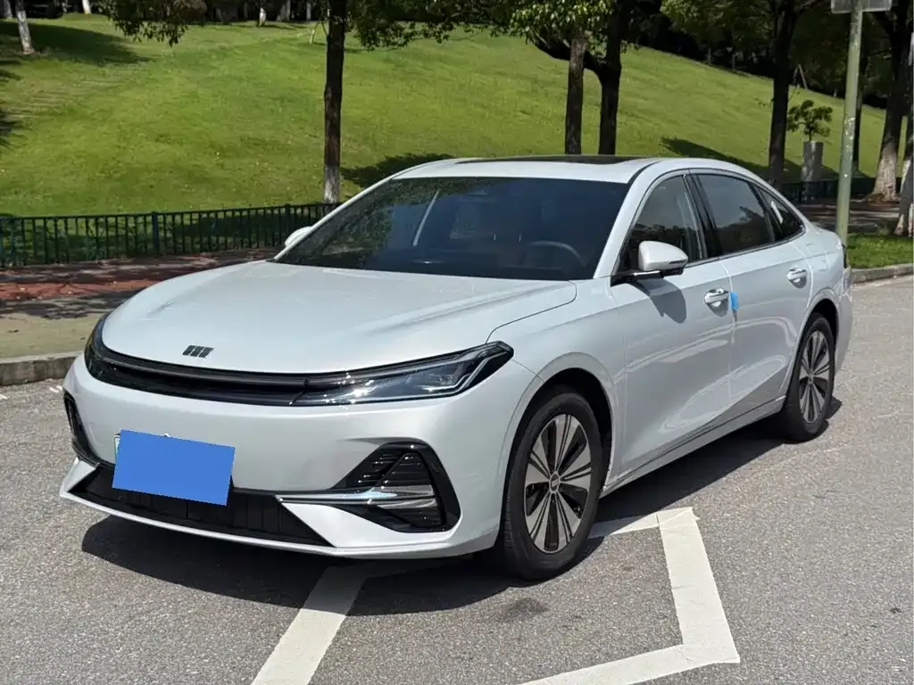 Geely Galaxy A7 EM — фото 1