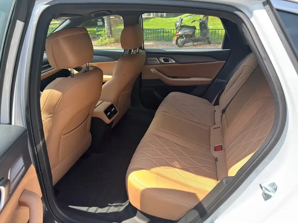 Geely Galaxy A7 EM — фото 2