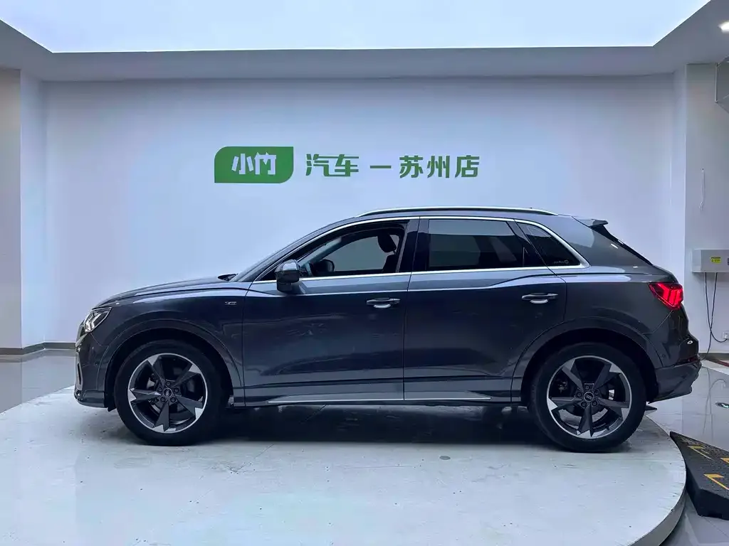 Audi Q3 — фото 2