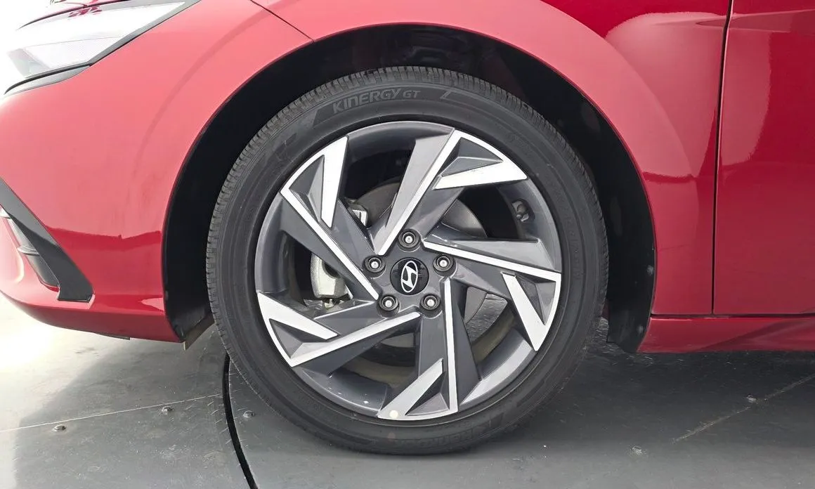 Hyundai AVANTE — фото 9