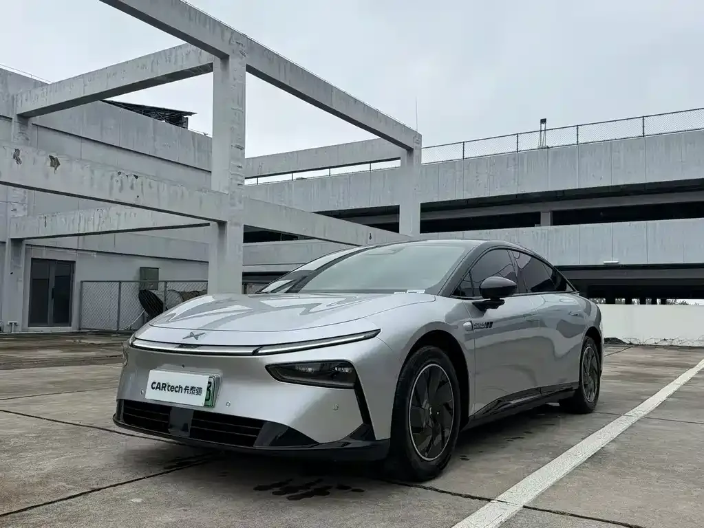 XPeng P7+ — фото 1