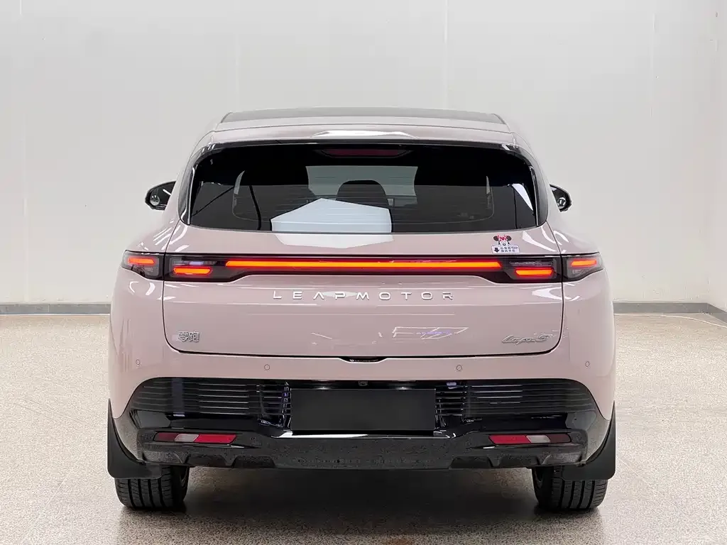 Leapmotor Leapmotor Lafa5 — фото 10