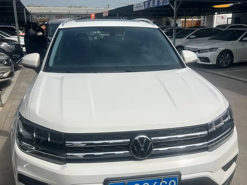 Volkswagen Tharu — фото 7