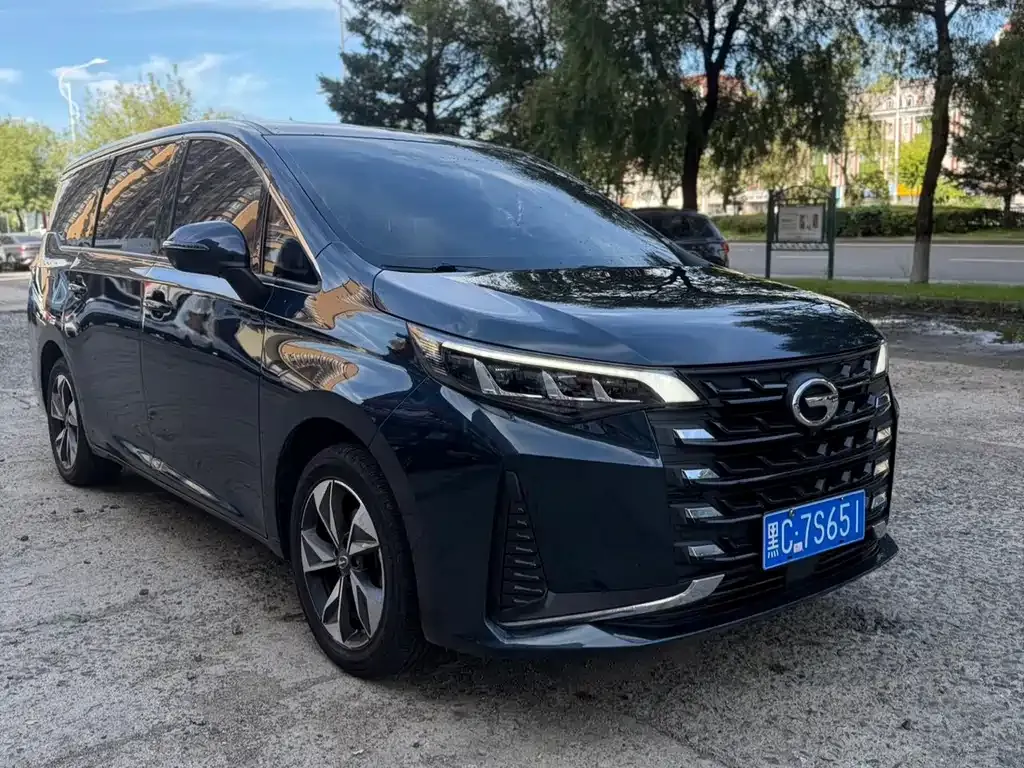 GAC Motor Trumpchi M6 — фото 10
