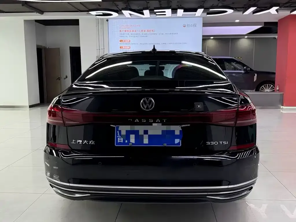 Volkswagen Passat — фото 3