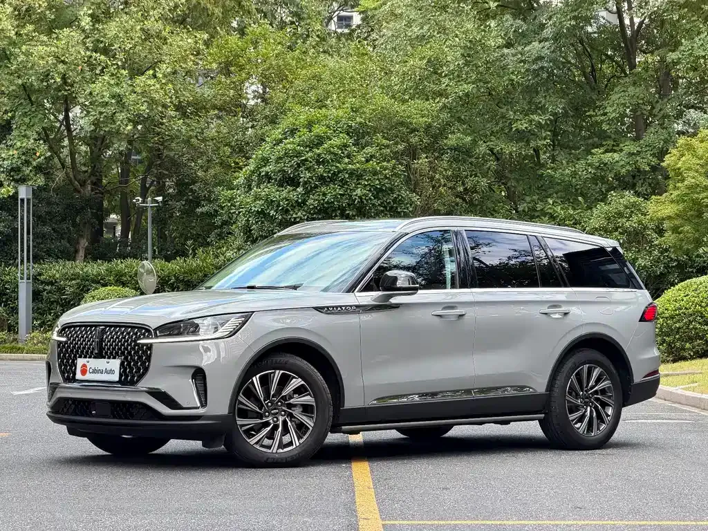 Lincoln Aviator — фото 1