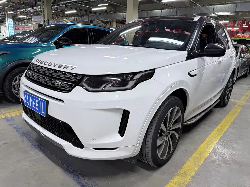 Land Rover Discovery Sport — фото 1