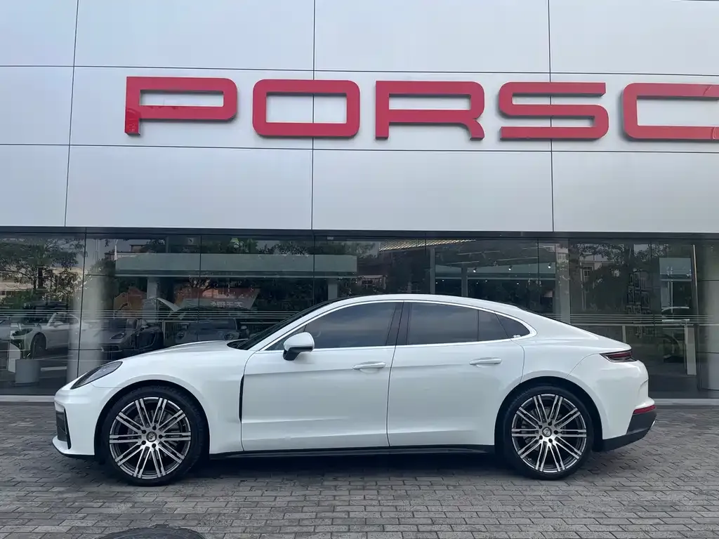 Porsche Panamera — фото 2