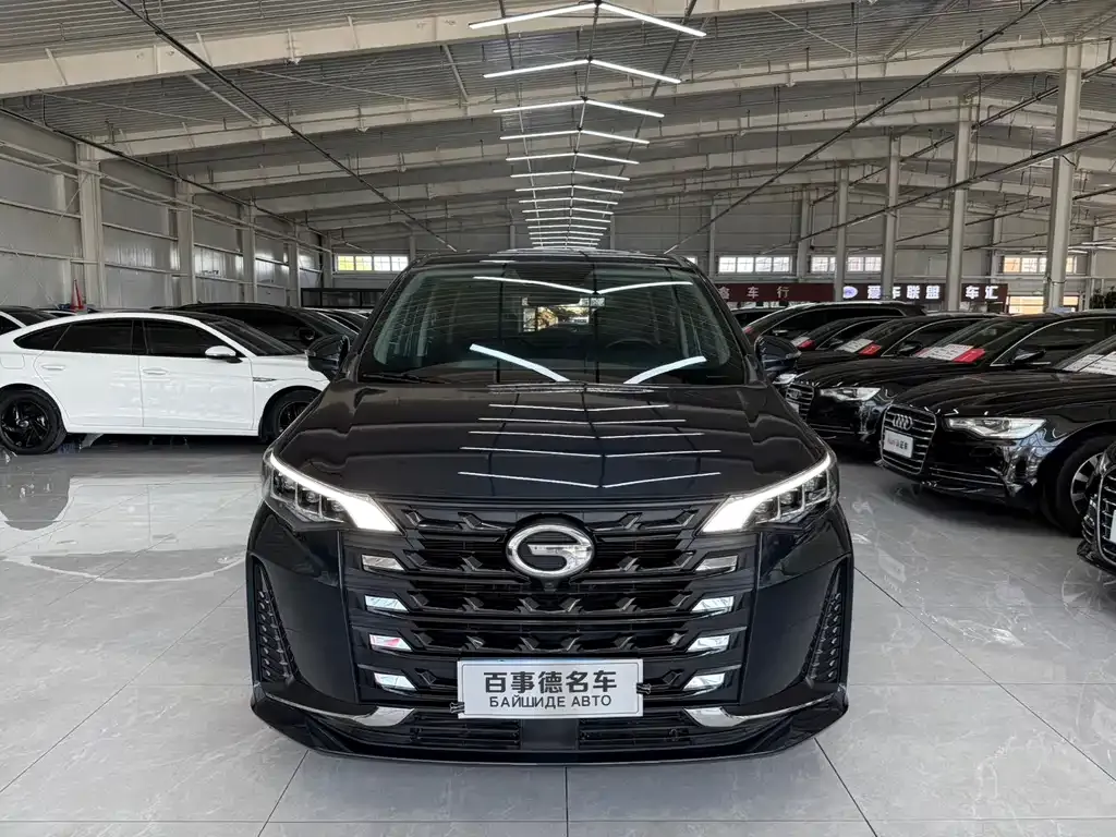 GAC Motor Trumpchi M6 — фото 4
