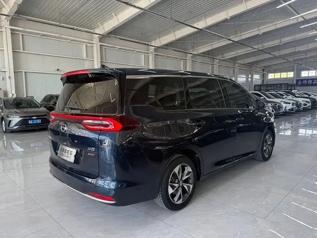 GAC Motor Trumpchi M6 — фото 6