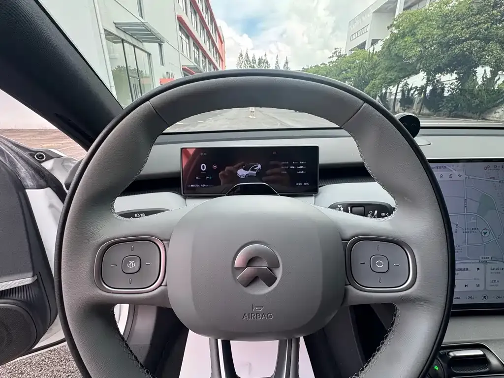 NIO ET5 — фото 2