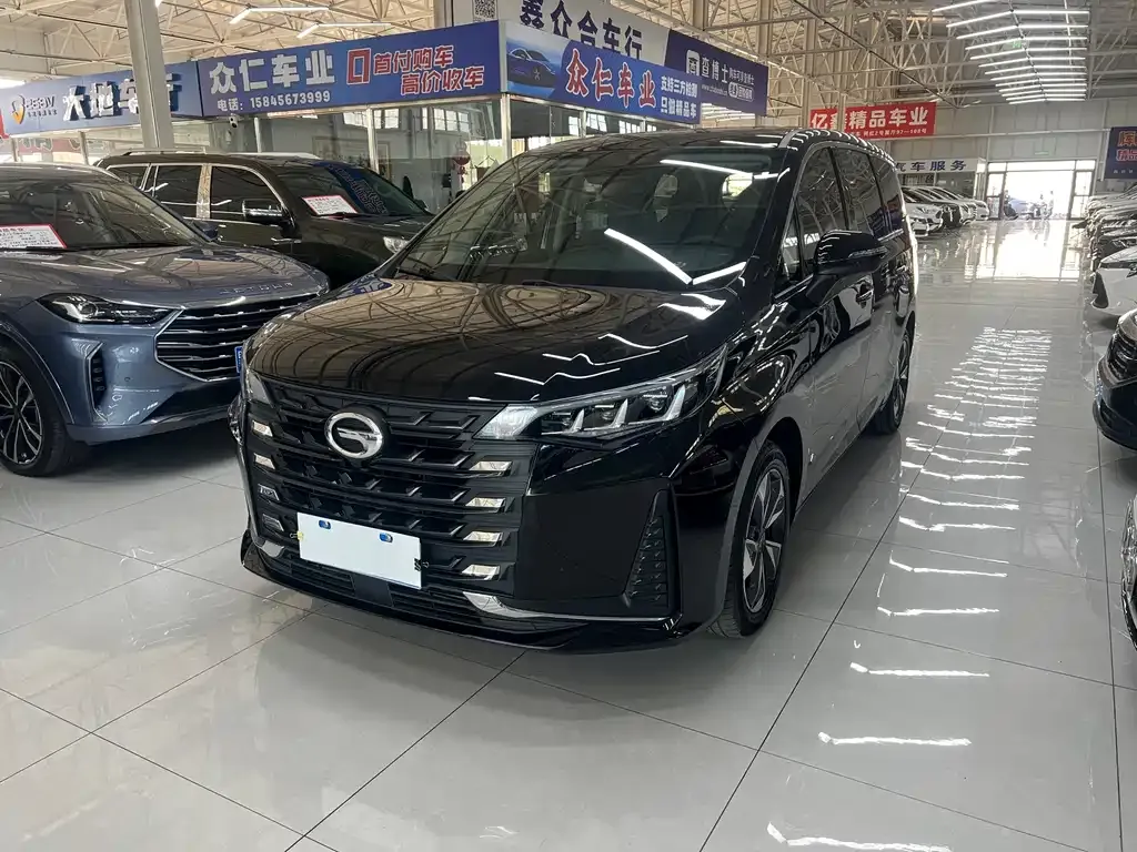 GAC Motor Trumpchi M6 — фото 1