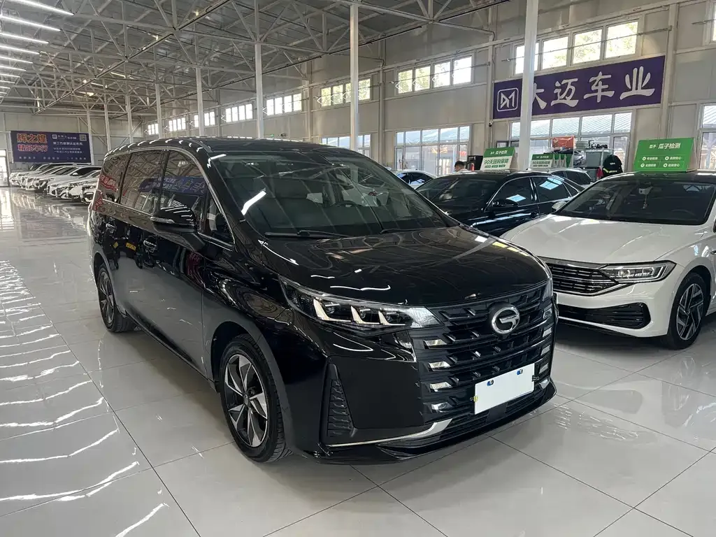 GAC Motor Trumpchi M6 — фото 10