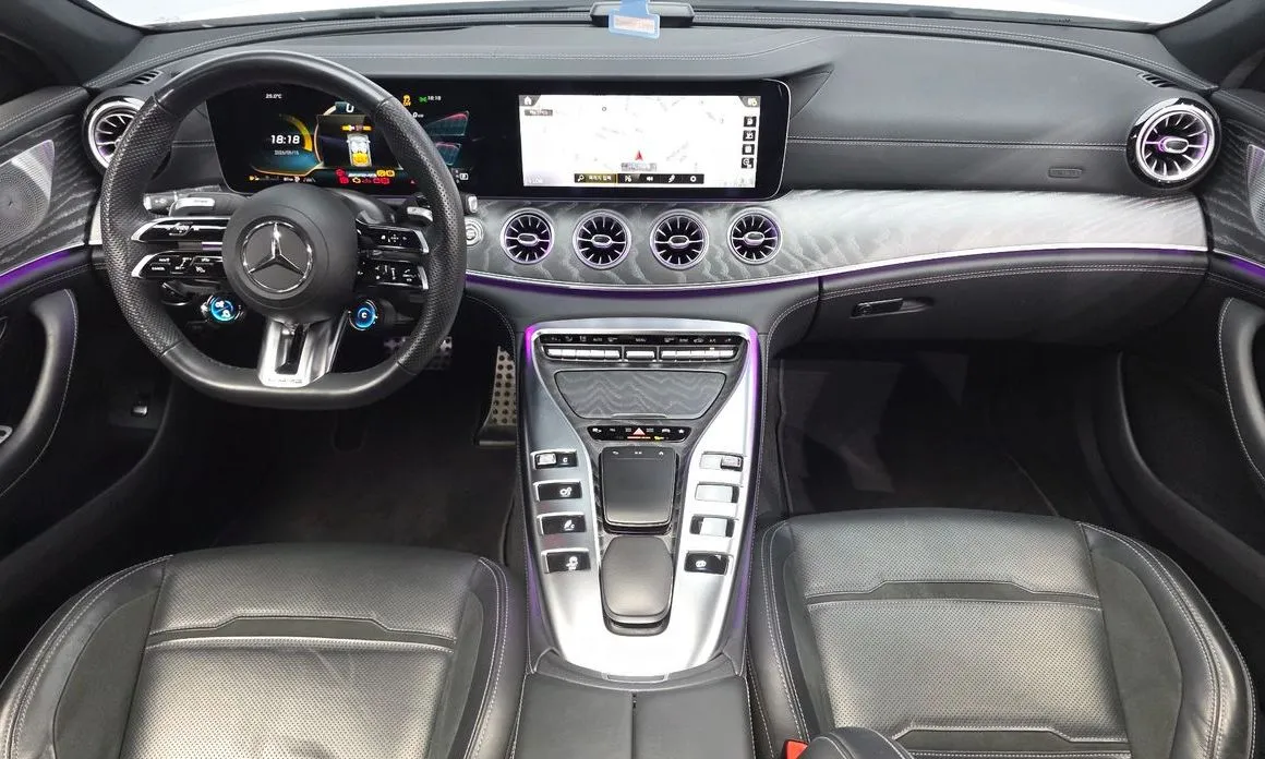 Mercedes-Benz AMG GT — фото 8