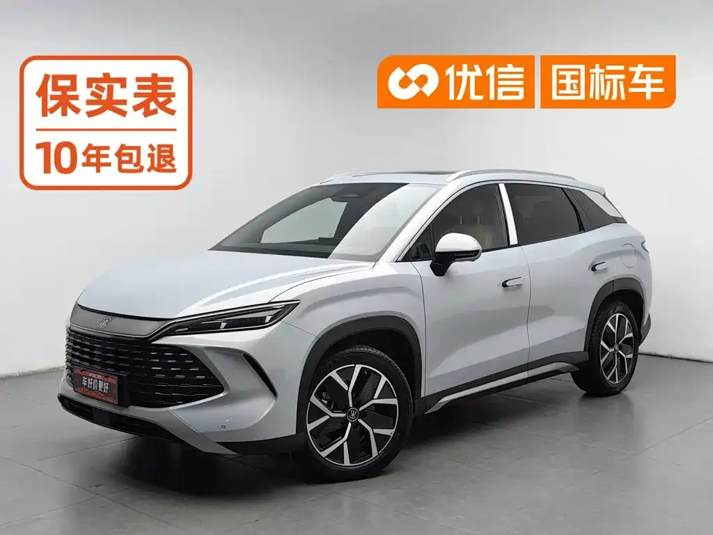BYD L DM-i — фото 1
